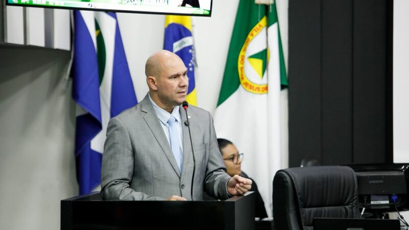 Prefeito buscará financiamento dos Emirados Árabes para viadutos em Cuiabá