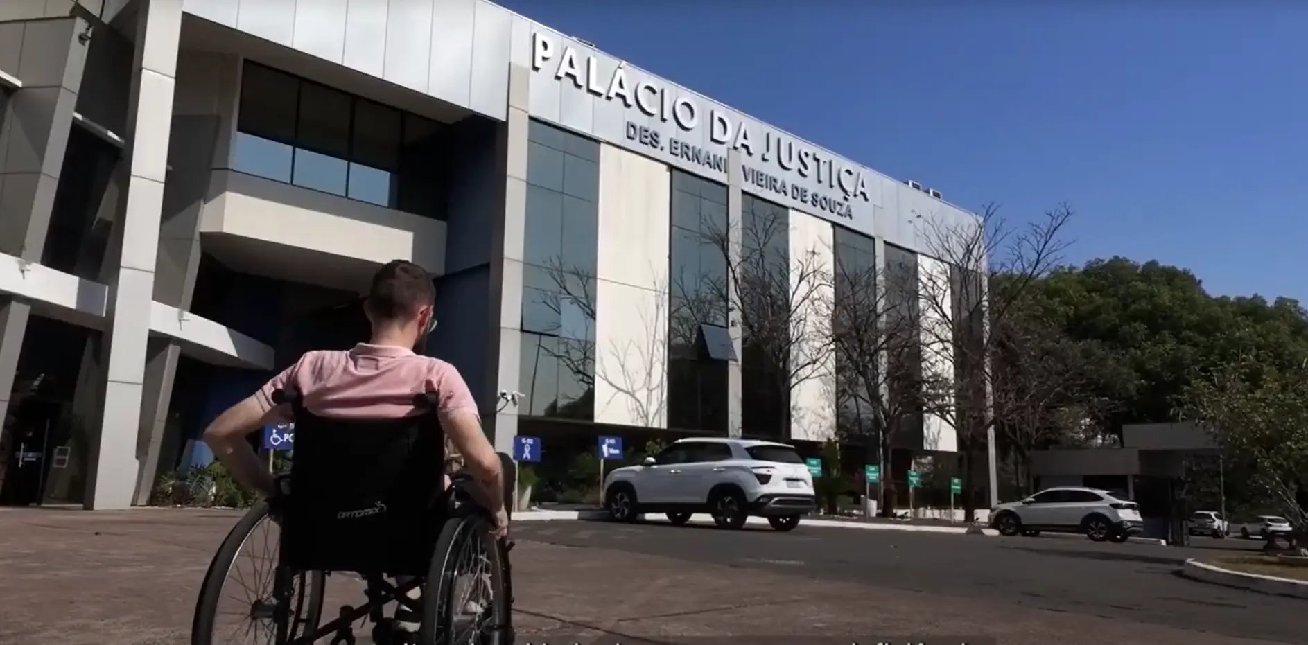 Empatia, acessibilidade e compromisso institucional são um dever coletivo