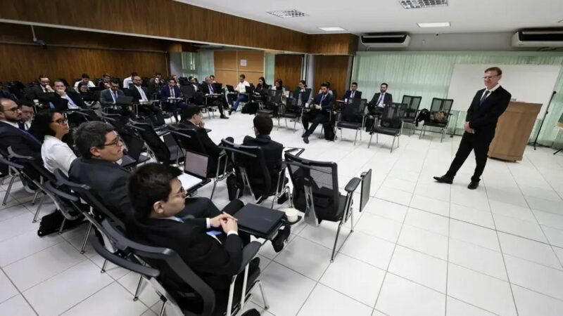 De gestão judiciária à tecnologia: novos juízes vivenciam semana de capacitação multidisciplinar