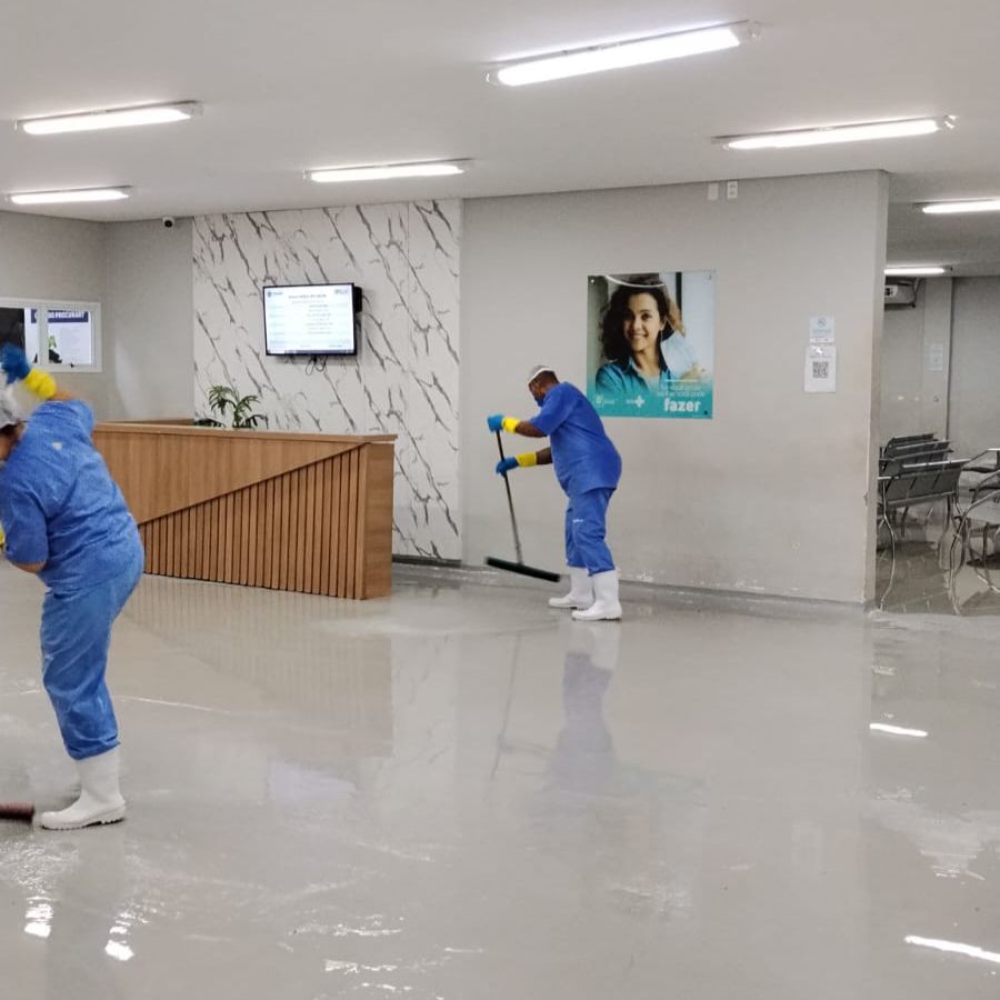 Temporal provoca alagamentos pontuais em unidades de saúde e equipes atuam para normalizar situação