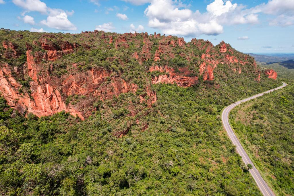 Mato Grosso tem dois destinos entre os mais procurados para viajar no Brasil em 2026
