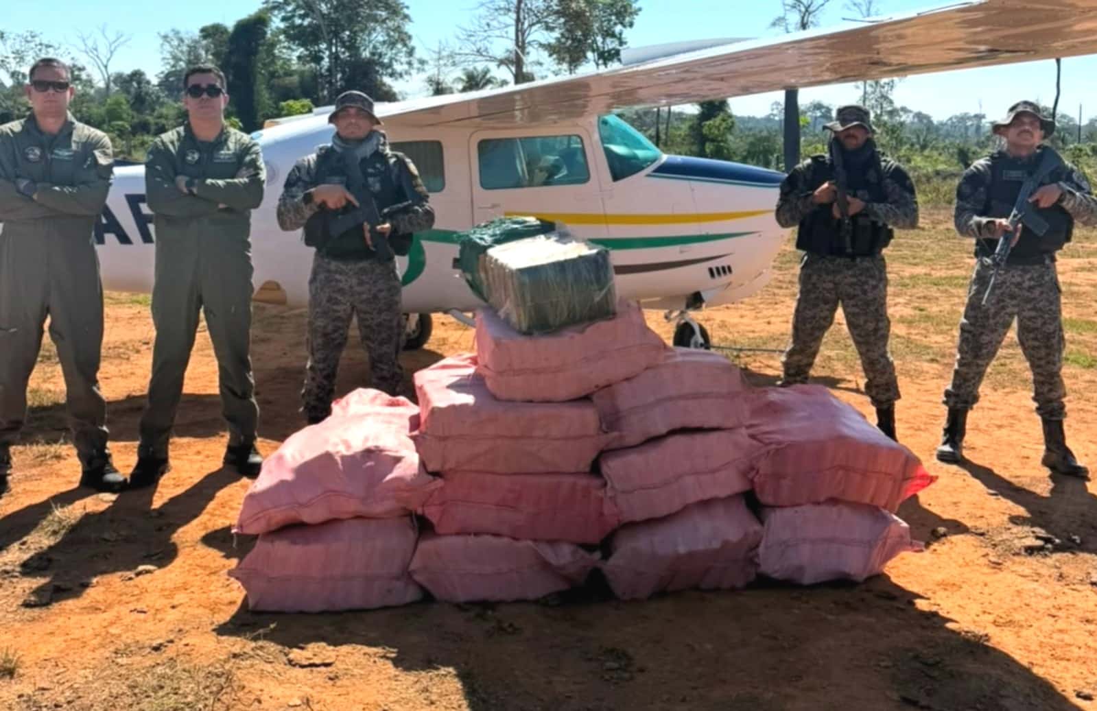 Operação integrada apreende 500 kg de maconha em Colniza